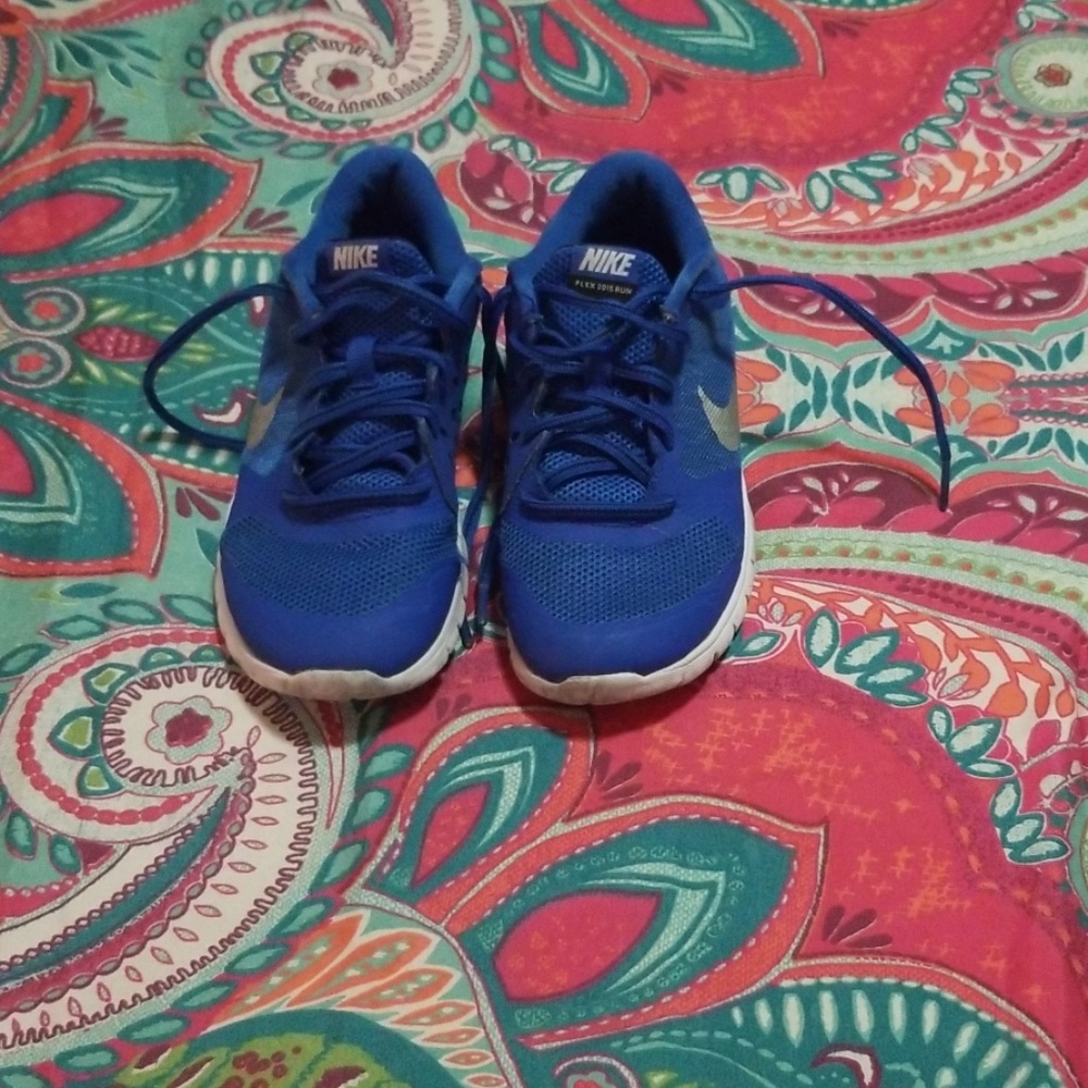 Boys Nike sneakers
